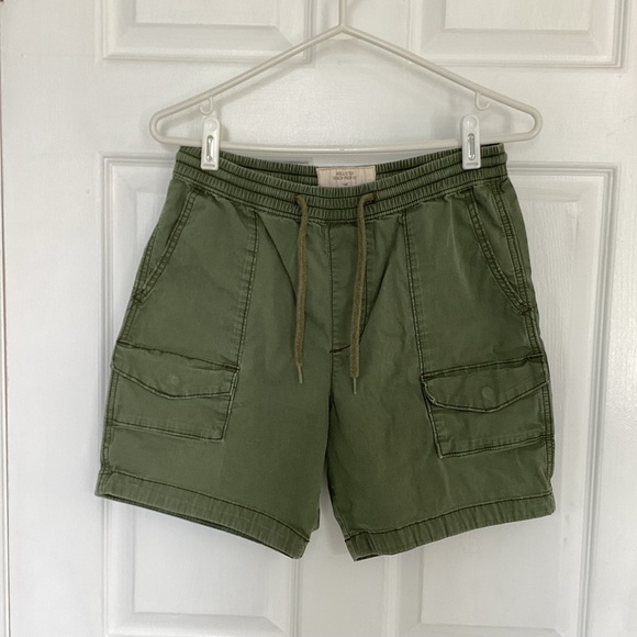4 /💲20 🤑 HOLLISTER Beach Prep fit shorts - Picture 1 of 5